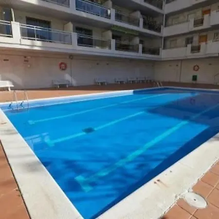 Renovado Y Moderno Espacio Con Piscina Y Vistas *