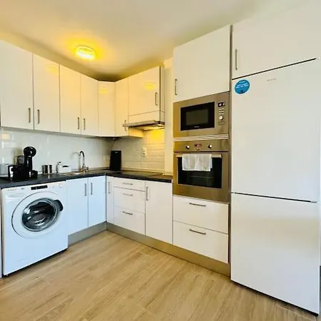 Renovado Y Moderno Espacio Con Piscina Y Vistas Apartman *